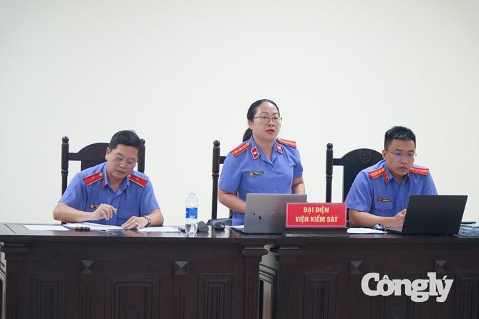 Đại diện Viện kiểm sát tại phiên tòa.