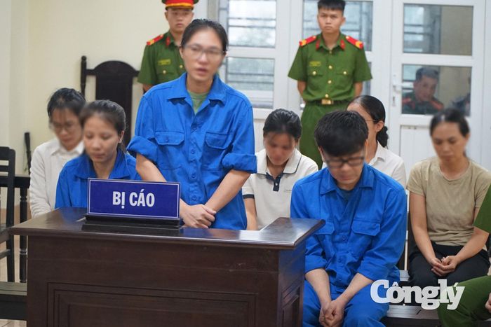 Bị cáo Nguyễn Phạm Hồng Vy nói lời sau cùng.