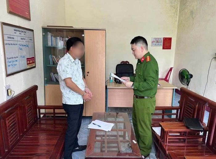 Lương Tiến Cường bị đề nghị truy tố về tội “Lừa đảo chiếm đoạt tài sản”.
