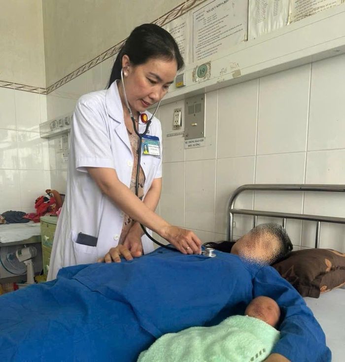 Sản phụ Cà Mau sinh mổ lần 5, phải cắt tử cung, truyền 20 đơn vị máu - Ảnh: KL