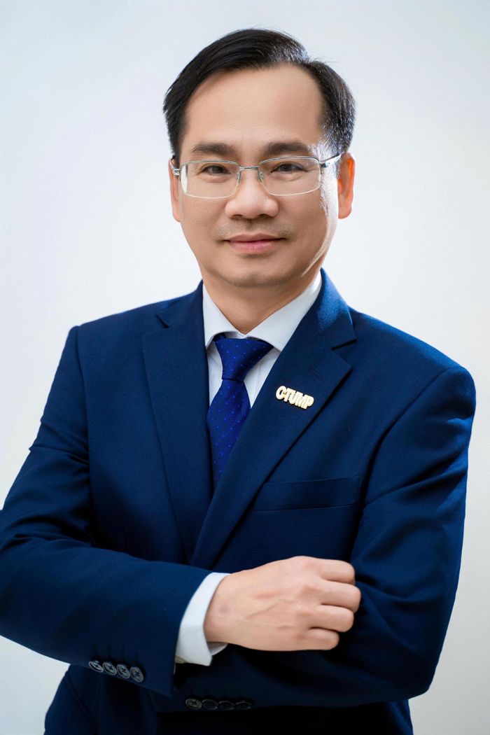 GS.TS.BS Nguyễn Trung Kiên được Bộ Y tế bổ nhiệm làm Phó hiệu trưởng phụ trách chuyên môn Trường ĐH Y Dược Cần Thơ. Ảnh: ĐHYD