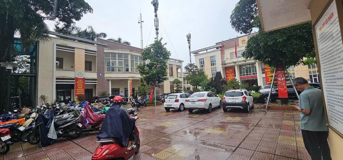 Trụ sở UBND phường Tây Mỗ