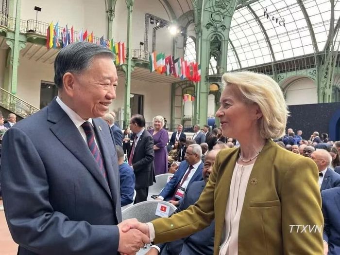 Tổng Bí thư, Chủ tịch nước Tô Lâm và Chủ tịch Ủy ban châu Âu Ursula von der Leyen. Ảnh: TTXVN