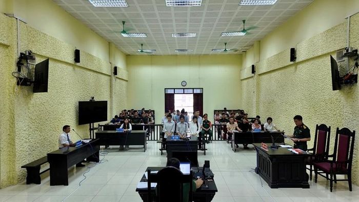Toàn cảnh phiên xét xử.
