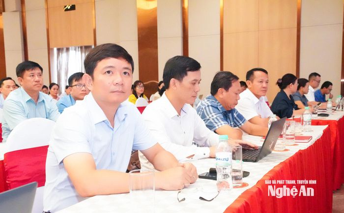 Cán bộ các cấp tham gia hội nghị. Ảnh: Mai Hoa