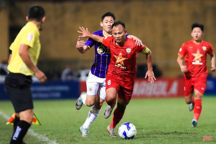 Trọng Hoàng có mùa giải thứ 21 tại V.League.