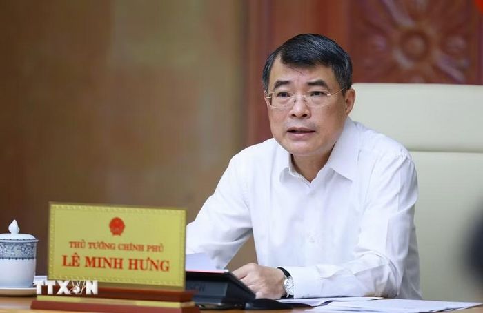 Thủ tướng Lê Minh Hưng chủ trì cuộc họp về dự án Luật sửa đổi, bổ sung một số điều của Luật Đấu thầu; Luật Đầu tư; Luật Phát triển doanh nghiệp nhỏ và vừa. (Ảnh: Dương Giang/TTXVN)