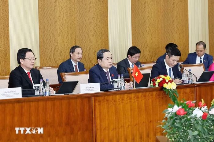 Chủ tịch Quốc hội Trần Thanh Mẫn hội đàm với Chủ tịch Quốc hội Mông Cổ Sandag Byambatsogt. (Ảnh: Doãn Tấn/TTXVN)