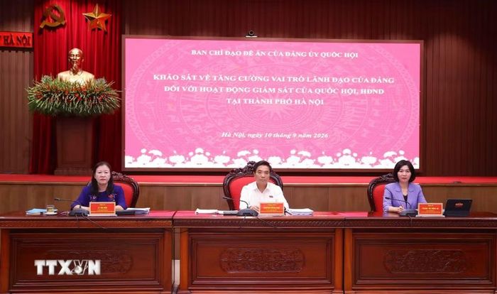 Thượng tướng Nguyễn Doãn Anh, Phó Chủ tịch Quốc hội chủ trì buổi làm việc với thành phố Hà Nội về hoạt động giám sát của Quốc hội và Hội đồng Nhân dân. (Ảnh: Văn Điệp/TTXVN)
