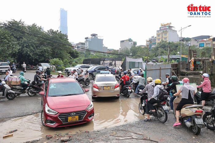 Tuyến đường nối Đỗ Đức Dục - Mễ Trì được kỳ vọng khi hoàn thành sẽ cải thiện khả năng kết nối giữa các tuyến đường khu vực phía Tây Hà Nội, góp phần giảm áp lực giao thông.
