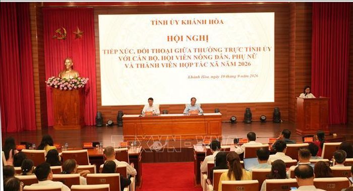 Quang cảnh hội nghị.