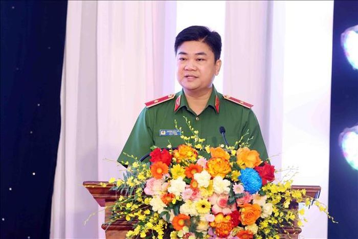 Thiếu tướng Dương Đức Hải, Cục trưởng Cục Cảnh sát PCCC và CNCH phát biểu. Ảnh: Phạm Kiên/TTXVN