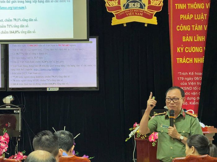 Thượng tá, TS. Đào Trung Hiếu, chuyên gia Tội phạm học, cựu Điều tra viên Đội điều tra trọng án, Phòng Cảnh sát hình sự, Công an TP Hà Nội.