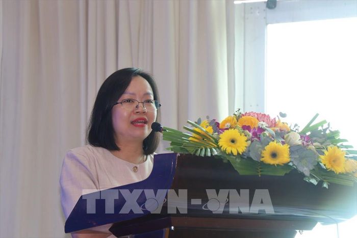 Bà Đinh Thị Linh Hương, Phó Cục trưởng Cục Công nghiệp công nghệ thông tin (Bộ Khoa học và Công nghệ), phát biểu tại Hội thảo. Ảnh: Thu Hiền - TTXVN