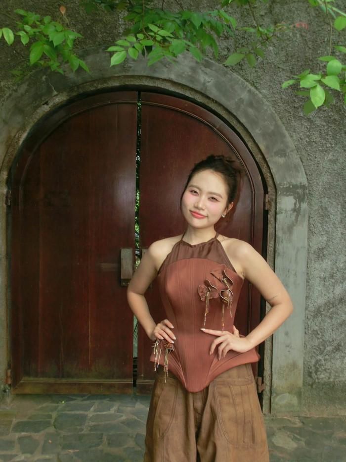 Phương Mỹ Chi duy trì sức hút sau hơn 10 năm hoạt động nghệ thuật.
