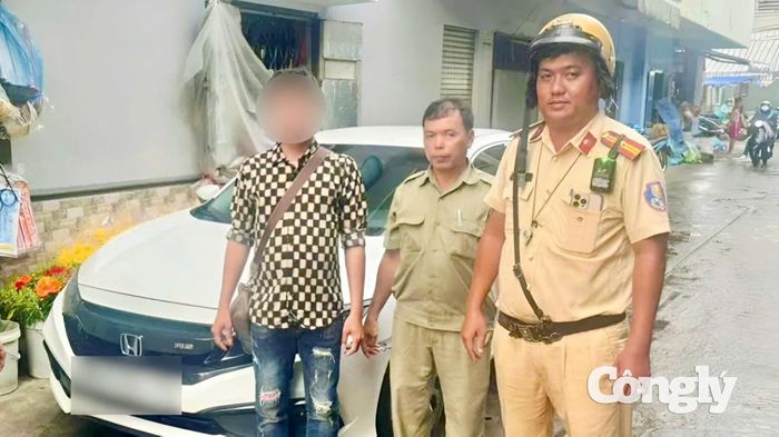 CSGT TP.HCM kịp thời ngăn chặn vụ ô tô bị mất cắp.