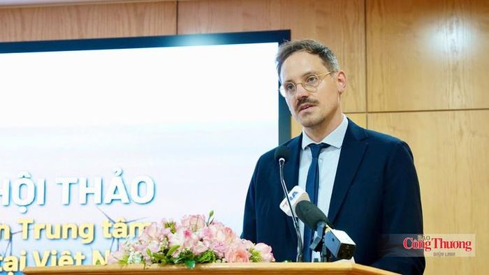Ông Michael Lehmann, Bí thư thứ hai, Phó trưởng Bộ phận Hợp tác phát triển - Đại sứ quán Cộng hòa Liên bang Đức tại Việt Nam.