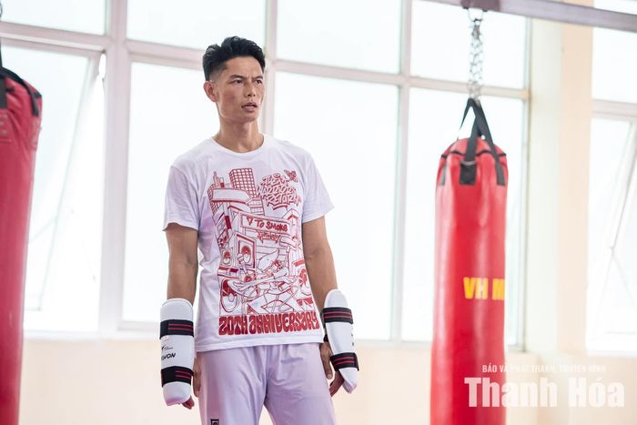 Sau tất cả những gì đã trải qua, ông Hùng kỳ vọng Hương sẽ có một ngày thi đấu bùng nổ, vượt qua chính mình và chạm tay vào tấm HCV Đại hội còn thiếu trong sự nghiệp.