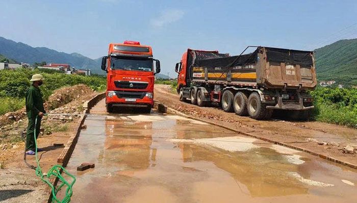  Công ty cổ phần Đầu tư xây dựng 68 Trường Sinh, xã Nghĩa Phương thực hiện nghiêm các quy định về bảo vệ môi trường đối với phương tiện vận tải trước khi lưu thông ra bên ngoài. 