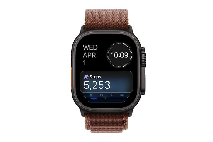 Apple Watch Ultra 4 có thời lượng pin tuyệt vời. Ảnh: Apple.com