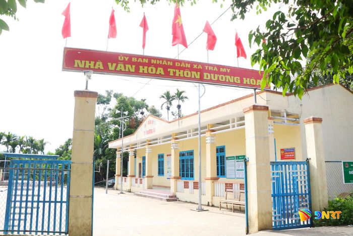 Dương Hòa được chọn làm thôn điểm, từng bước hoàn thiện cách làm để nhân rộng mô hình trên toàn xã. Ảnh: THÚY HIỀN