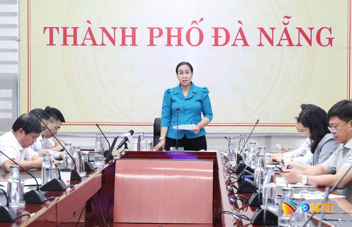 Phó Chủ tịch UBND thành phố Nguyễn Thị Anh Thi kết luận cuộc họp. Ảnh: NGỌC HÀ