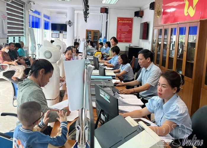 Việc ứng dụng công nghệ thông tin, giúp Trung tâm Phục vụ hành chính công phường Điện Biên Phủ thuận tiện giải quyết thủ tục hành chính.