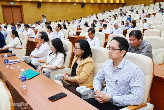 Các đại biểu dự hội nghị. Ảnh: Công Nghĩa