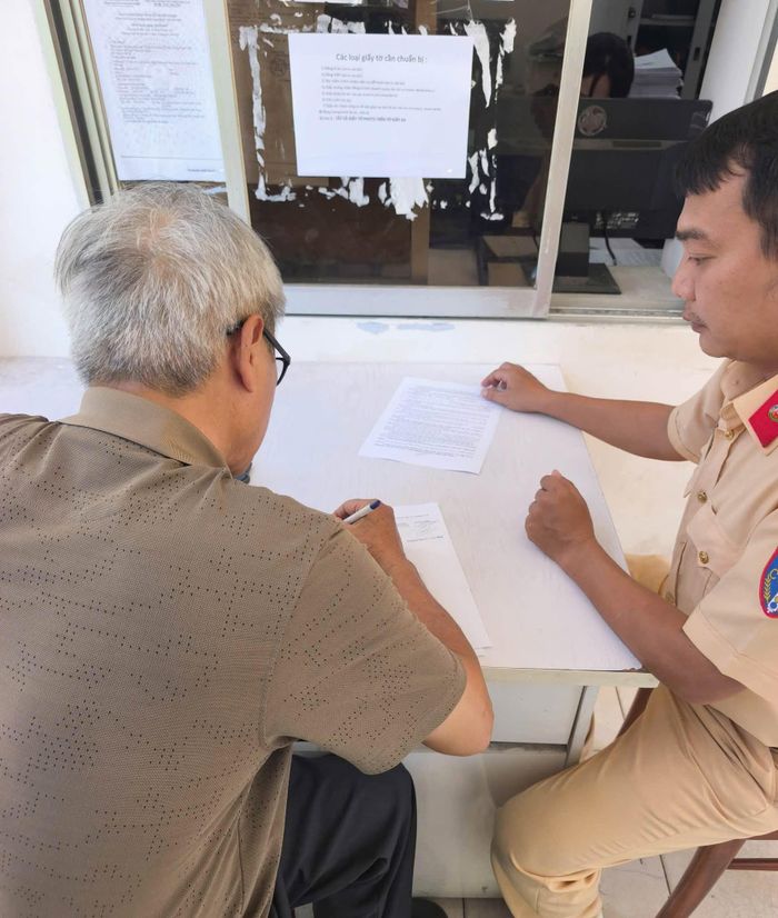 Ông P. tại cơ quan Công an