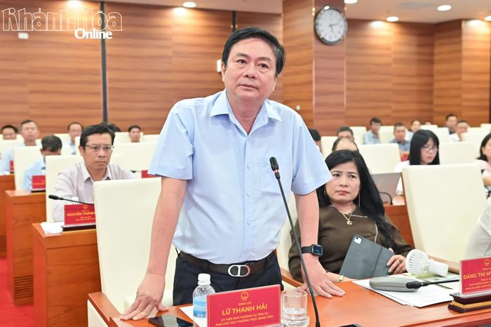 Đồng chí Lữ Thanh Hải phát biểu tại cuộc họp.