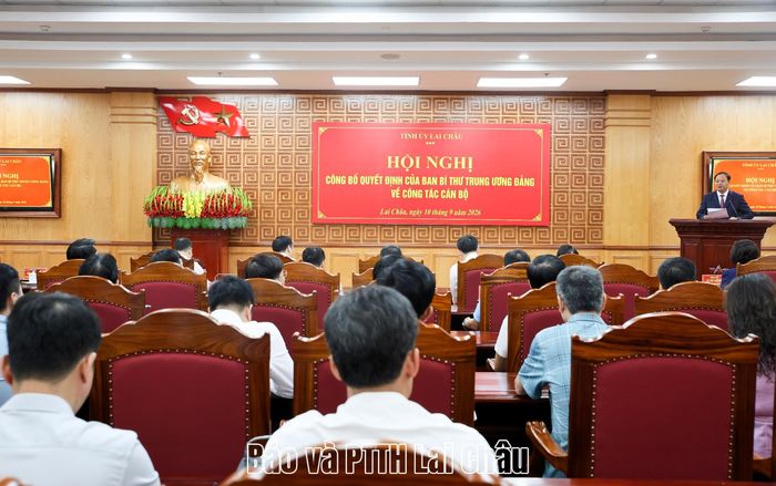 Quang cảnh hội nghị. 