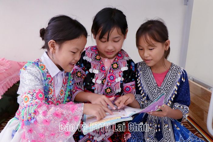 Ngôi trường mới đã mở ra tương lai rộng mở cho học sinh các dân tộc trên địa bàn xã Pa Tần.