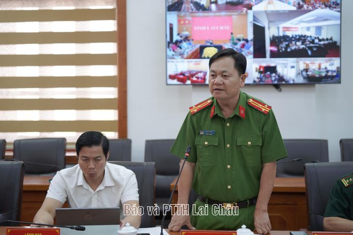 Đại biểu thảo luận tại hội nghị.