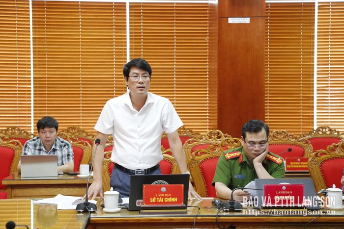 Lãnh đạo Sở Tài chính báo cáo tình hình triển khai các dự án
