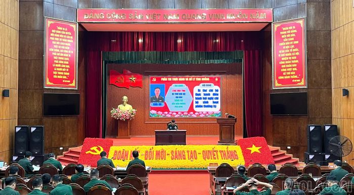 Thí sinh dự thi tham gia thực hành.