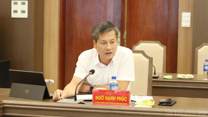 Đồng chí Ngô Hạnh Phúc - Phó Chủ tịch Thường trực UBND tỉnh yêu cầu các địa phương xây dựng kế hoạch giải ngân cụ thể, gắn với tiến độ và trách nhiệm thực hiện.