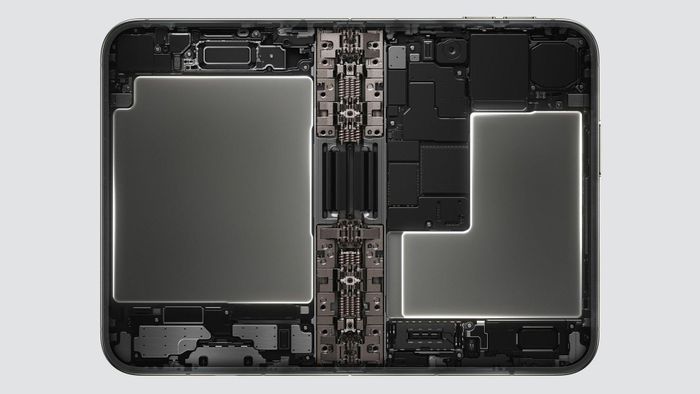 Cách bố trí 2 viên pin của iPhone Duo.