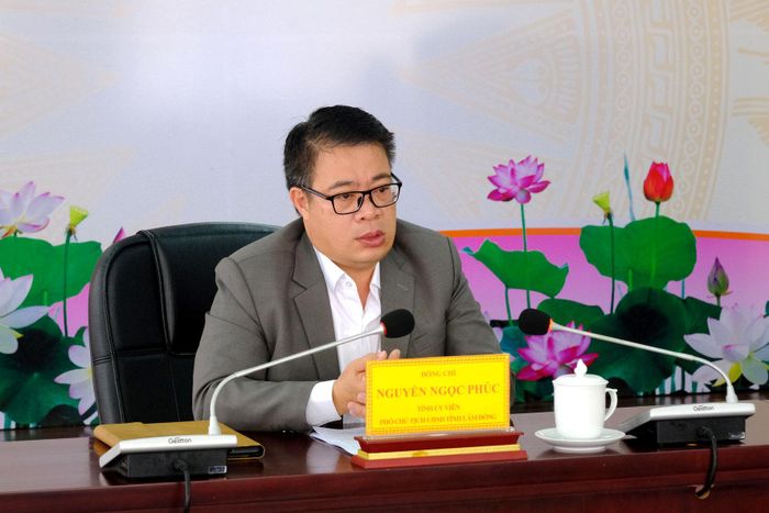 Đồng chí Nguyễn Ngọc Phúc, Tỉnh ủy viên, Phó Chủ tịch UBND tỉnh Lâm Đồng yêu cầu các cơ quan, đơn vị đẩy nhanh tiến độ thực hiện Trung tâm IOC