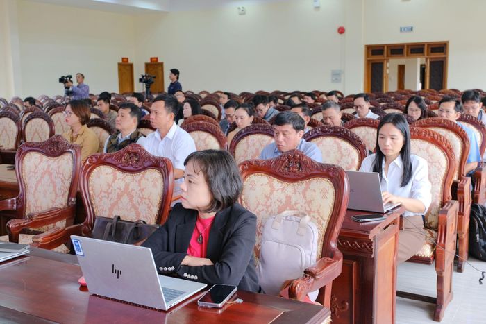 Các đại biểu dự hội thảo