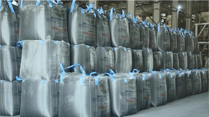 Vữa xây dựng được sản xuất từ tro, xỉ Nhà máy Nhiệt điện Vĩnh Tân 2 đạt tiêu chuẩn quốc tế