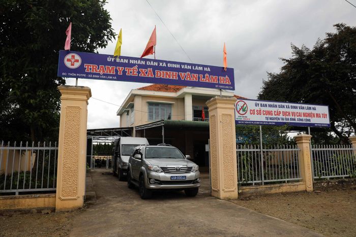 Một điểm trạm y tế cơ sở của xã Đinh Văn Lâm Hà