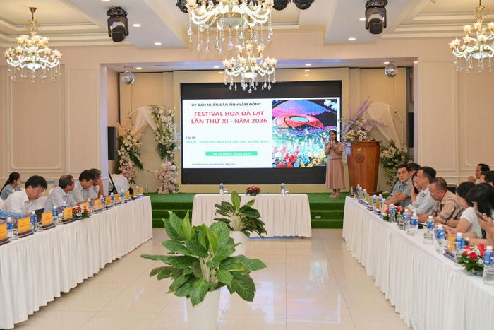 Trung tâm Xúc tiến Đầu tư, Thương mại và Du lịch tỉnh Lâm Đồng giới thiệu chương trình Festival Hoa Đà Lạt lần thứ XI năm 2026
