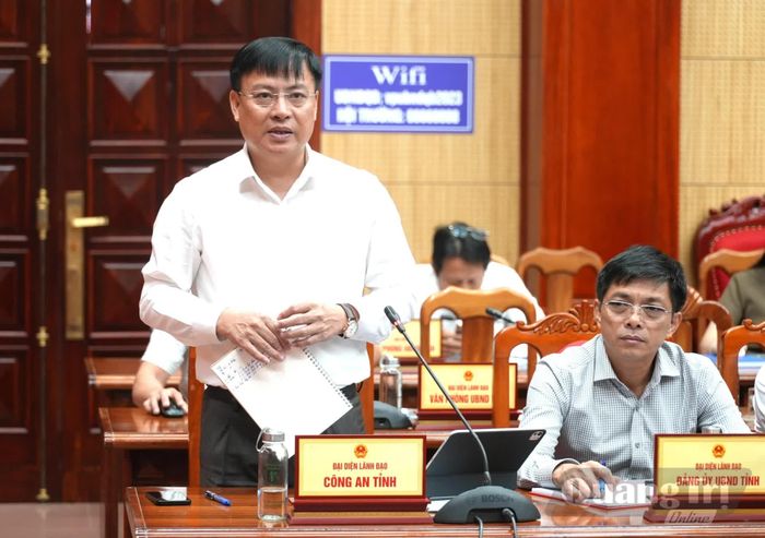Đồng chí Thiếu tướng Nguyễn Thanh Liêm, Giám đốc Công an tỉnh phát biểu tại phiên họp - Ảnh: T.Đ