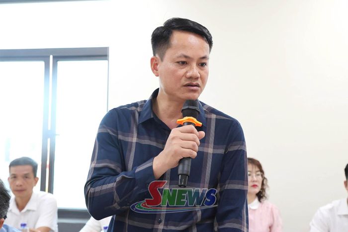 Lãnh đạo xã Mường Hung phát biểu ý kiến tại chương trình kiểm tra.