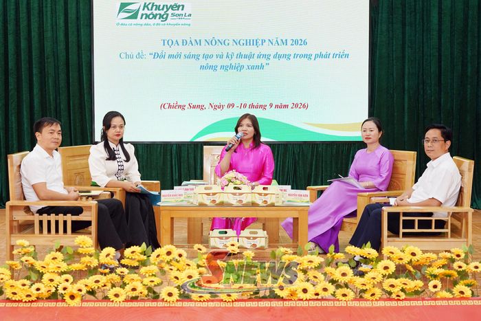 Các đại biểu chia sẻ kinh nghiệm phát triển nông nghiệp xanh.