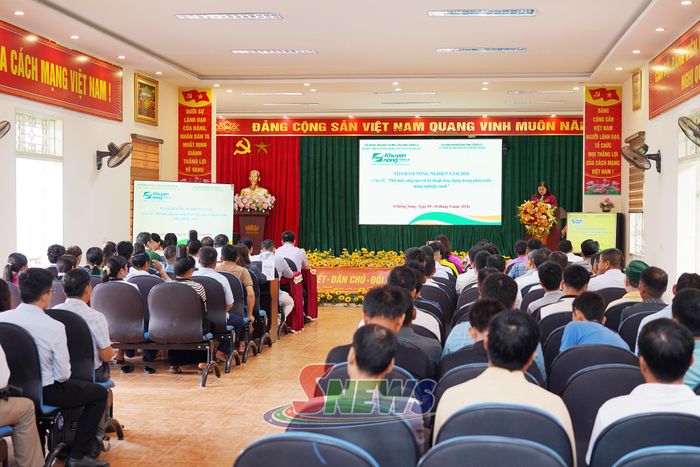 Tọa đàm Đổi mới sáng tạo và kỹ thuật ứng dụng trong phát triển nông nghiệp xanh.
