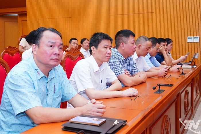 Các đại biểu dự Hội nghị.