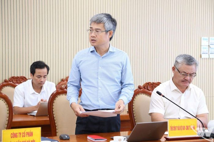 Đại biểu phát biểu ý kiến.