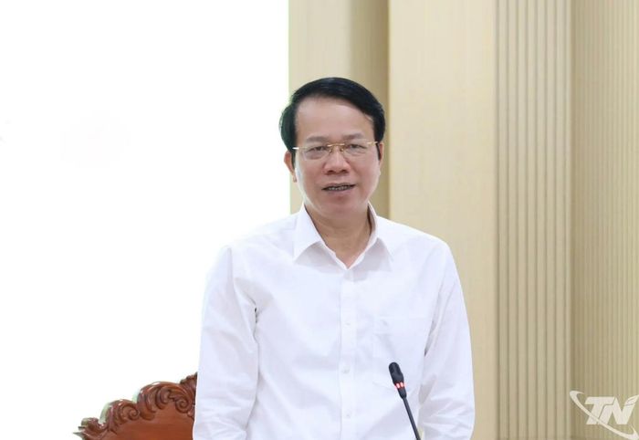 Đồng chí Dương Văn Lượng, Phó Chủ tịch UBND tỉnh kết luận cuộc họp.