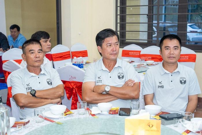 Các đại biểu dự buổi Lễ.